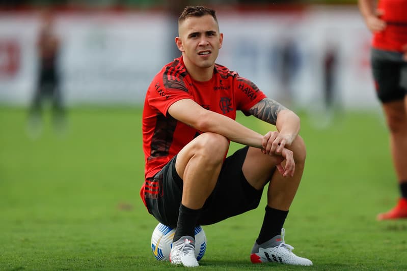 Piris da Motta Flamengo chegadas e saídas no mercado da bola