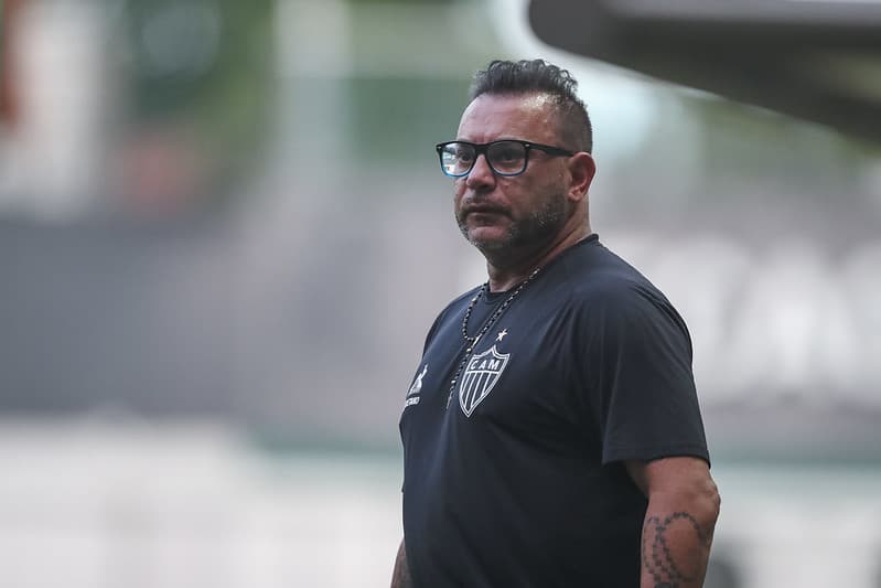 Como o Atlético-MG de Mohamed pode se defender do Flamengo?