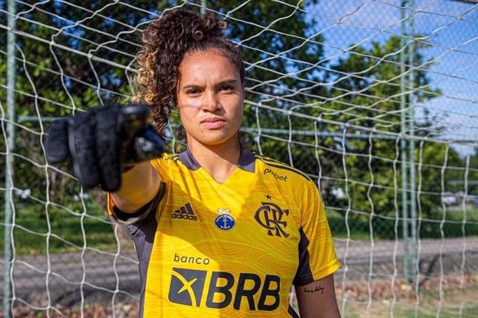 Flamengo contrata goleira Natascha futebol feminino