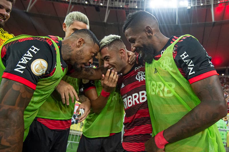 andreas pereira marinho rodinei flamengo fluminense campeonato brasileiro 2022