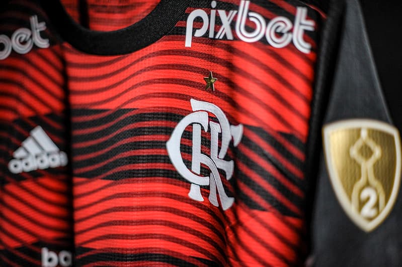 camisa do flamengo flamengo sporting cristal libertadores 2022
