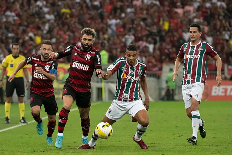everton ribeiro gabigol flamengo fluminense campeonato brasileiro 2022