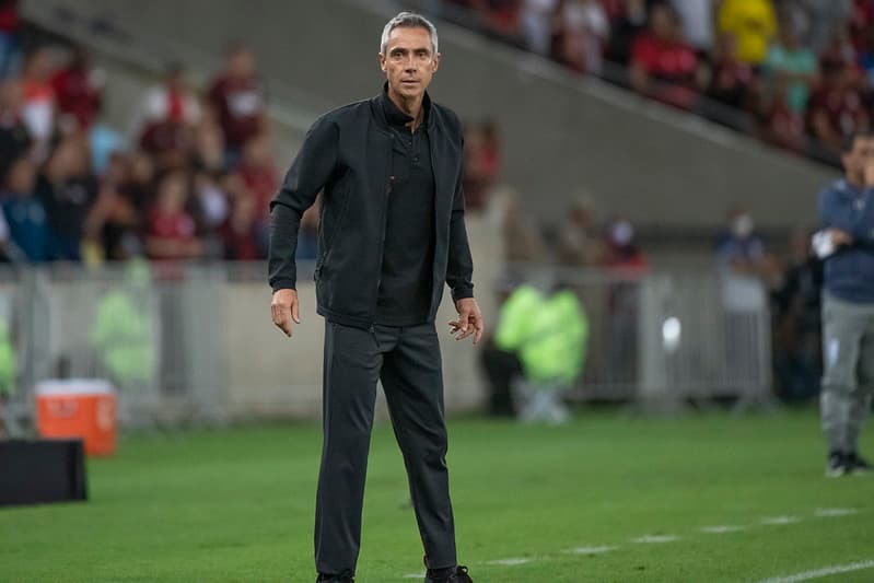 Paulo Sousa tem semana cheia para trabalhar