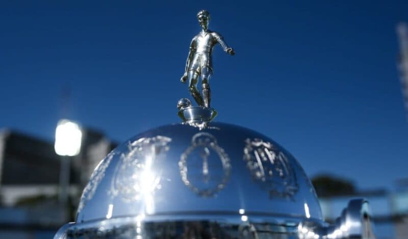 Flamengo vai em busca da taça da Libertadores