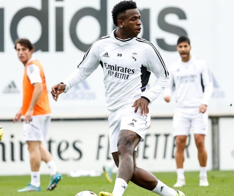 Vinícius Júnior treina no Real Madrid