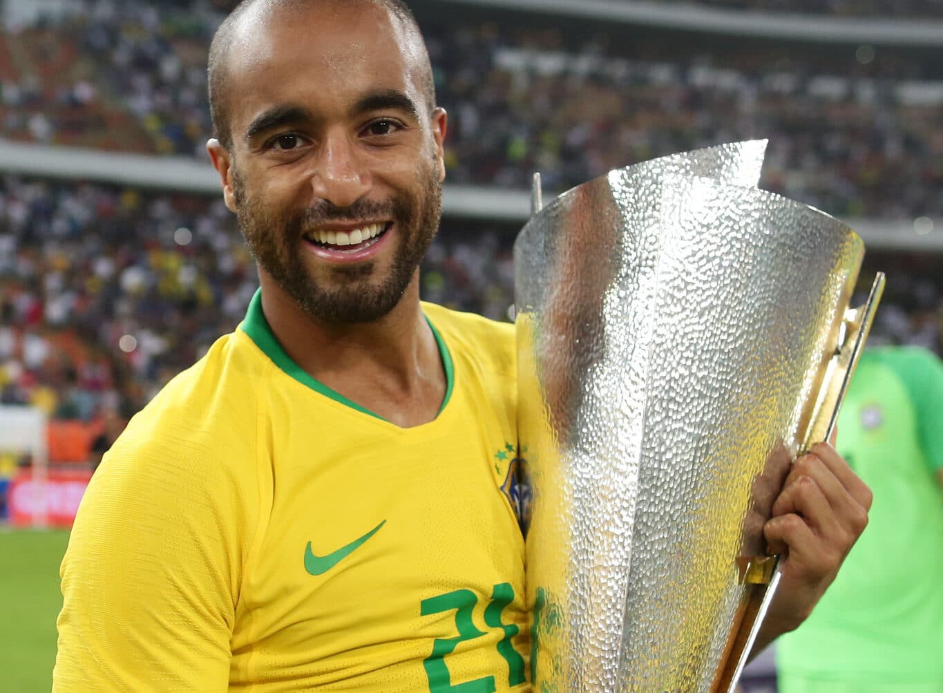lucas moura estaria na mira do flamengo