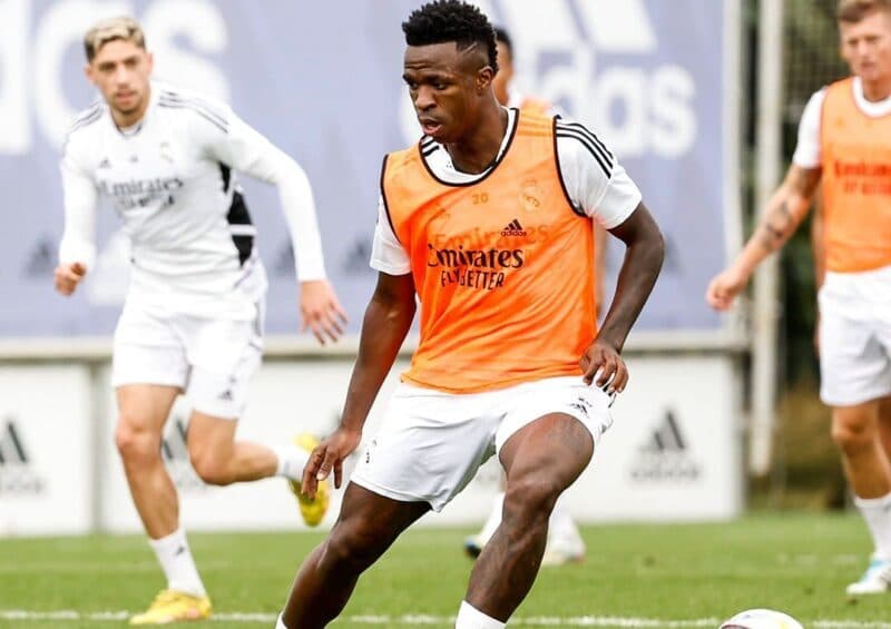 Revelado pelo Flamengo, Vinícius Júnior treinando pelo Real Madrid