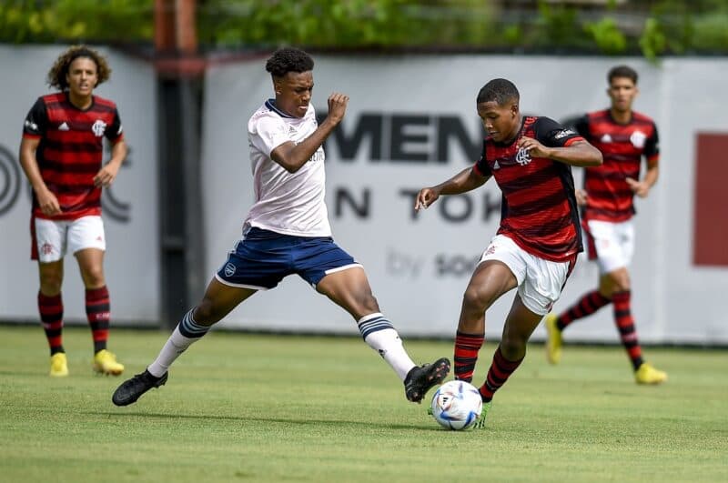 flamengo vence o Arsenal pela Adidas Cup Sub-16