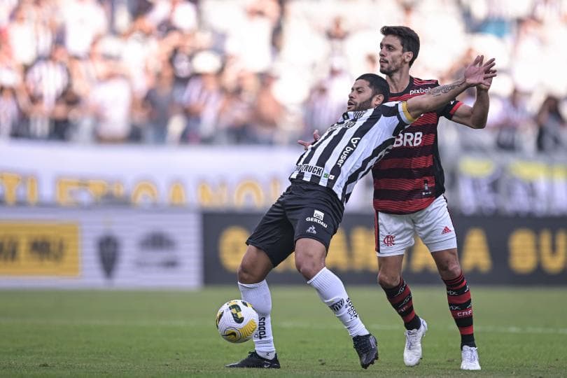 Rodrigo Caio e Hulk pelo Campeonato Brasileiro