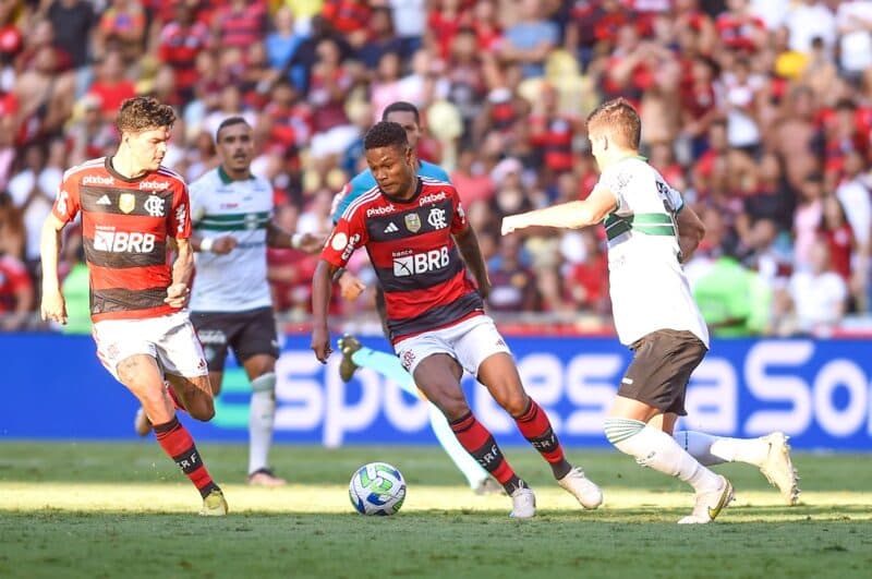 Arsenal vai ter olheiro para observar Matheus França durante Flamengo x Ñublense