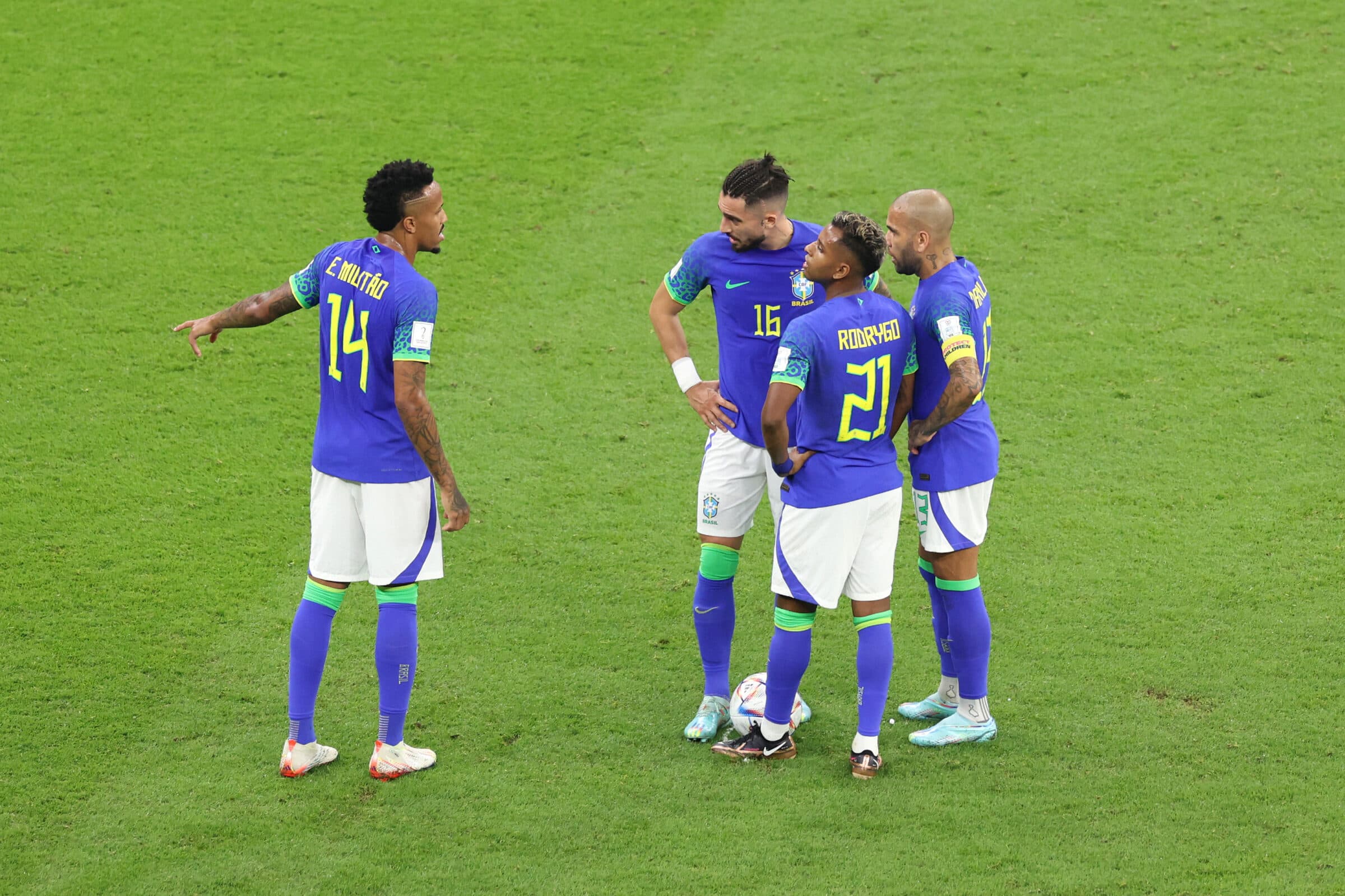 Alex Telles na mira do Flamengo