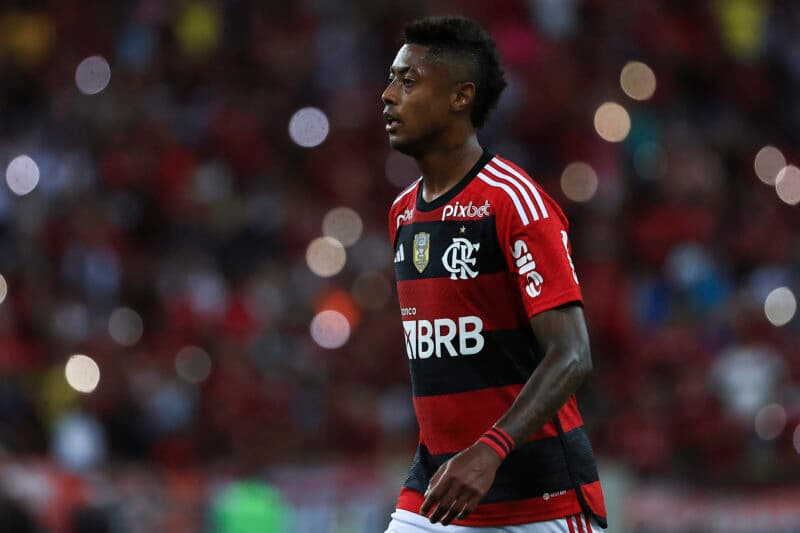 Bruno Henrique em jogo do Flamengo; atacante é desfalque contra o Internacional