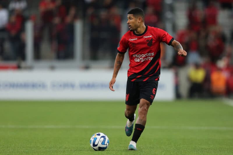 Fernando, do Athletico-PR