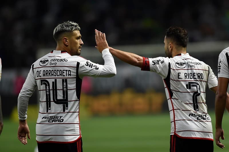 Arrascaeta e Everton Ribeiro, as bases da criatividade do Flamengo