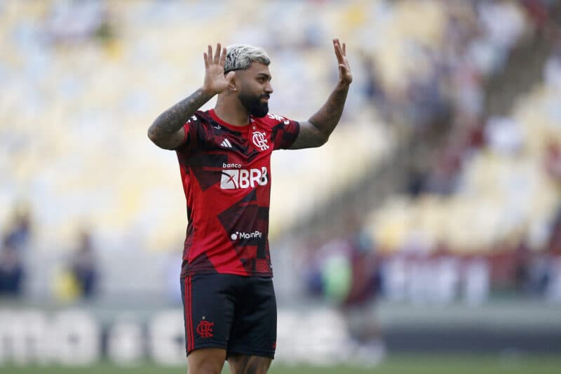 Gabigol pelo Flamengo; camisa 10 ligou para o narrador Rômulo Mendonça