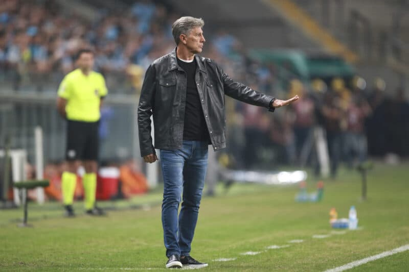 Adversário do Flamengo na próxima fase da Copa do Brasil, Grêmio de Renato Gaúcho quer contar com Michael já antes do confronto