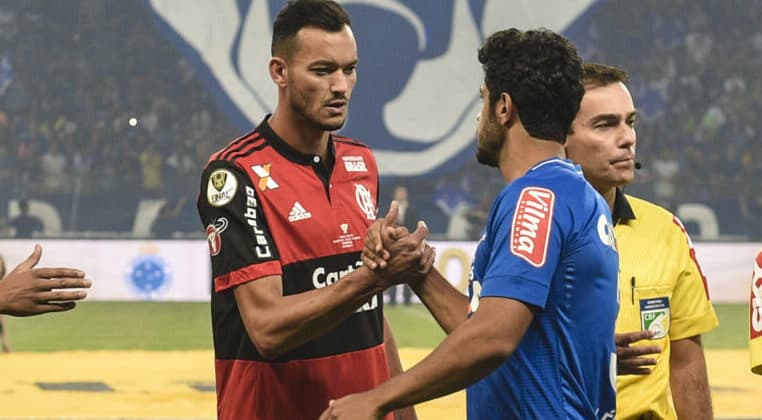 Cruzeiro v Flamengo - Copa do Brasil 2017 Finals