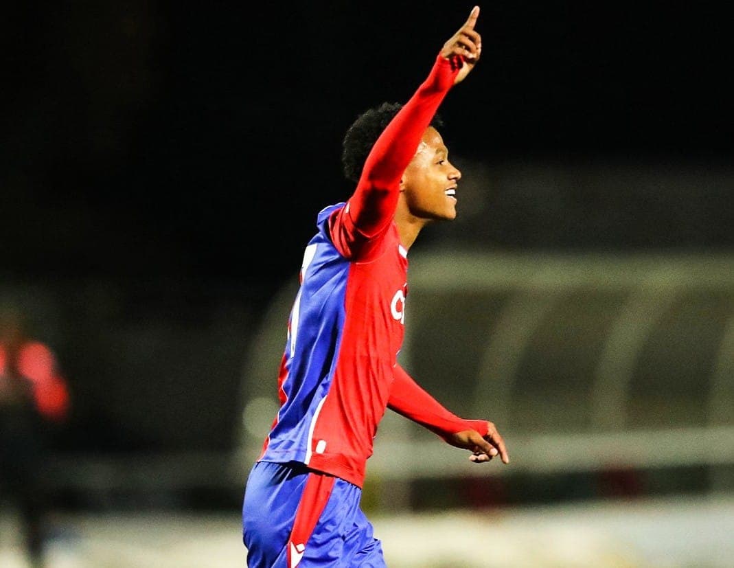 Matheus França comemora primeiro gol pelo Crystal Palace