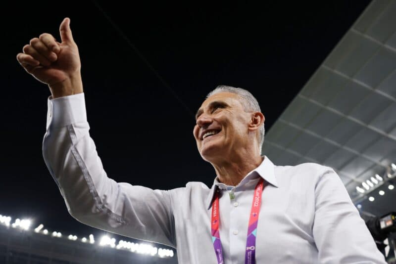 Caso assuma o Flamengo antes da Data Fifa, Tite terá o que Sampaoli só teve após 2 meses