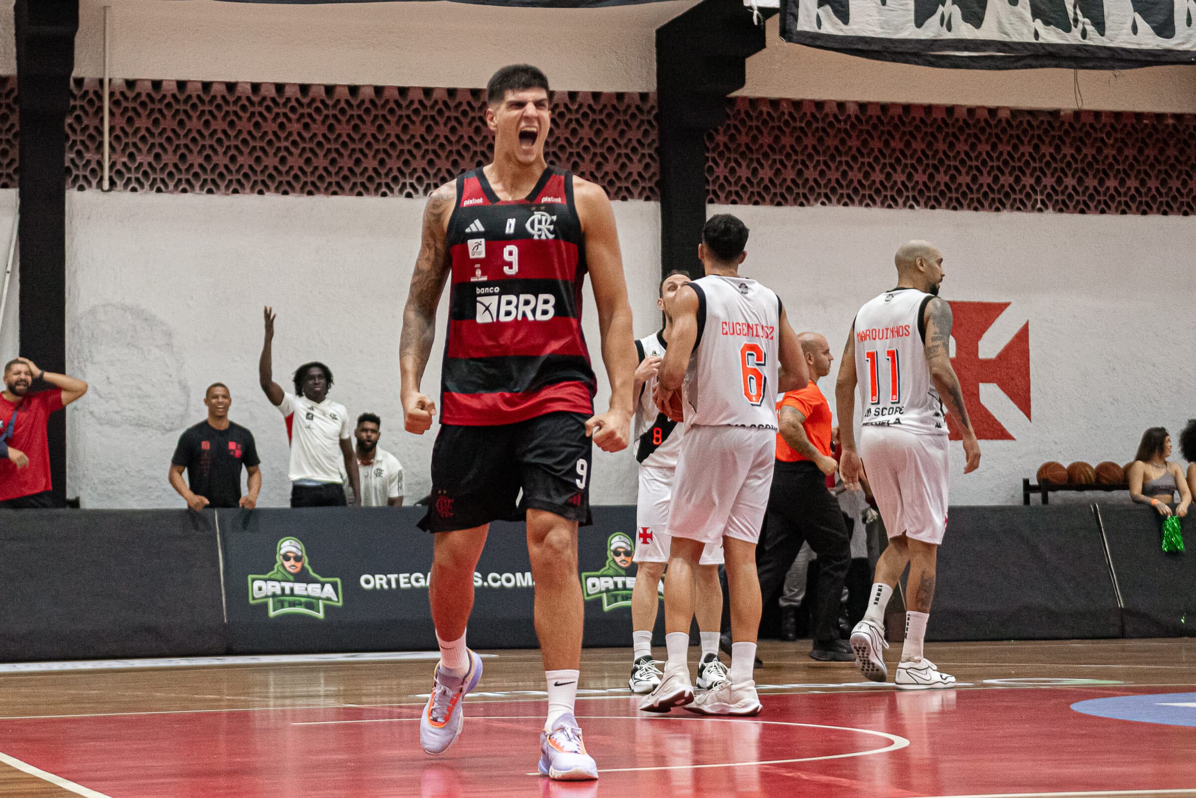 Flamengo x Cerrado duelam, nesta segunda-feira (13), na semana 5 do Novo Basquete Brasil (NBB), jogo com transmissão ao vivo