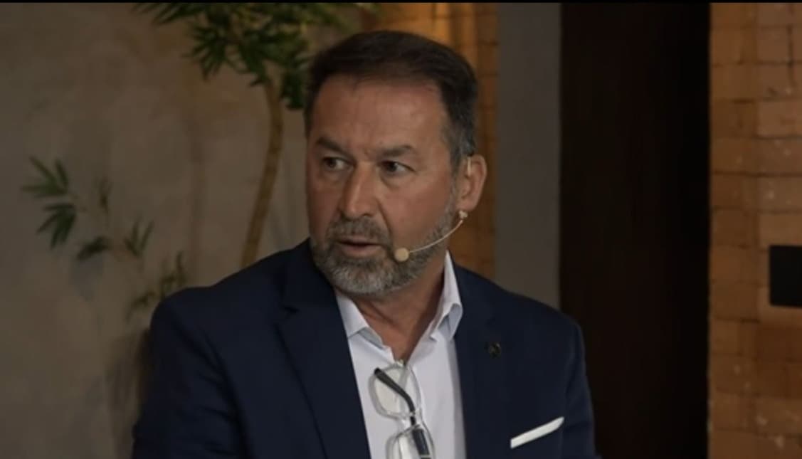Augusto Melo, candidato a presidente do Corinthians, não quer quitar dívidas como Flamengo antes de montar super time