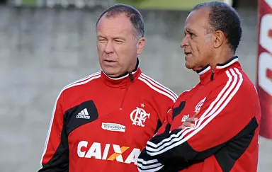Jayme de Almeida e Mano Menezes trabalharam juntos na equipe do Flamengo que venceu Copa do Brasil em 2013
