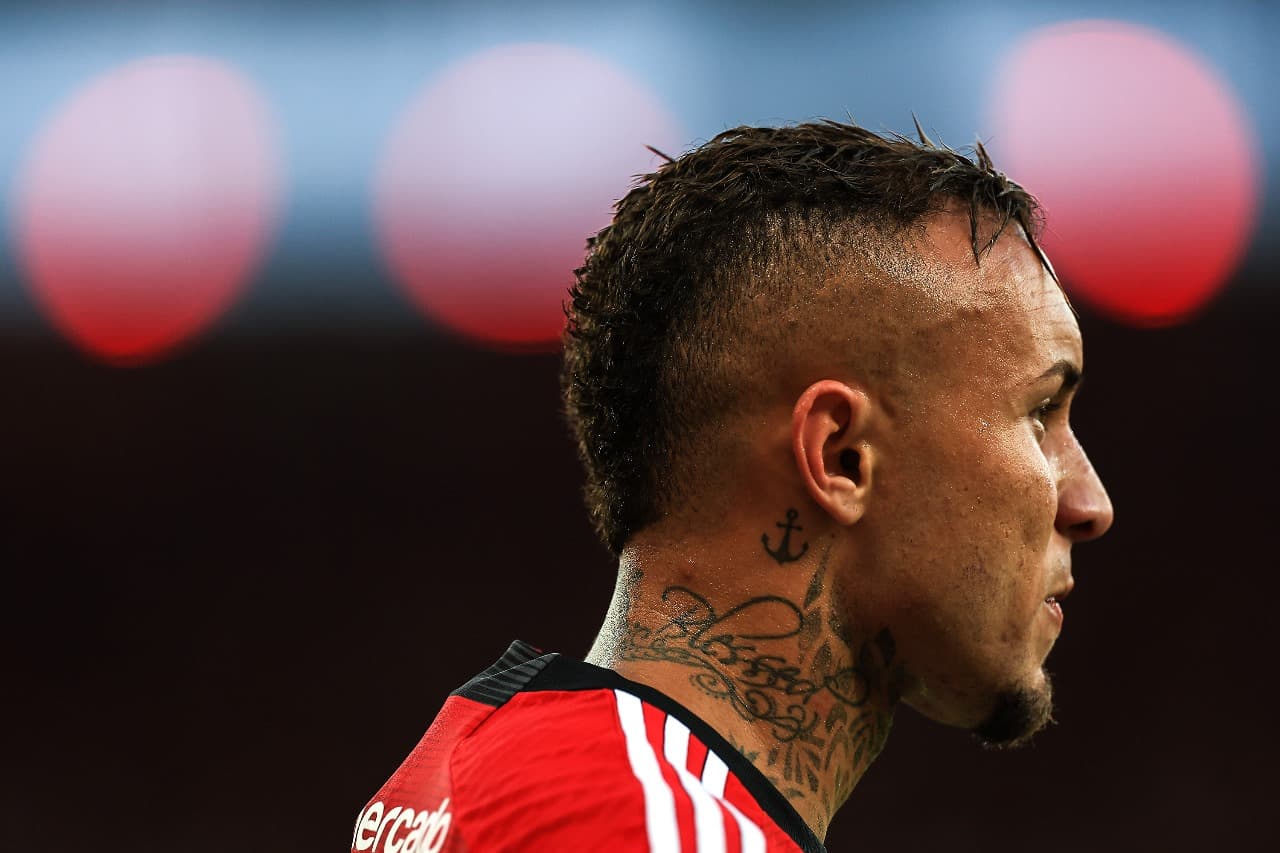 Tite comenta sobre evolução de Everton Cebolinha e pede carinho do torcedor