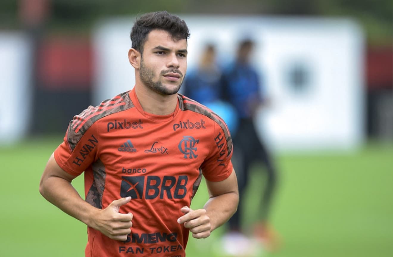 daniel cabral do flamengo estava na mira do volta redonda