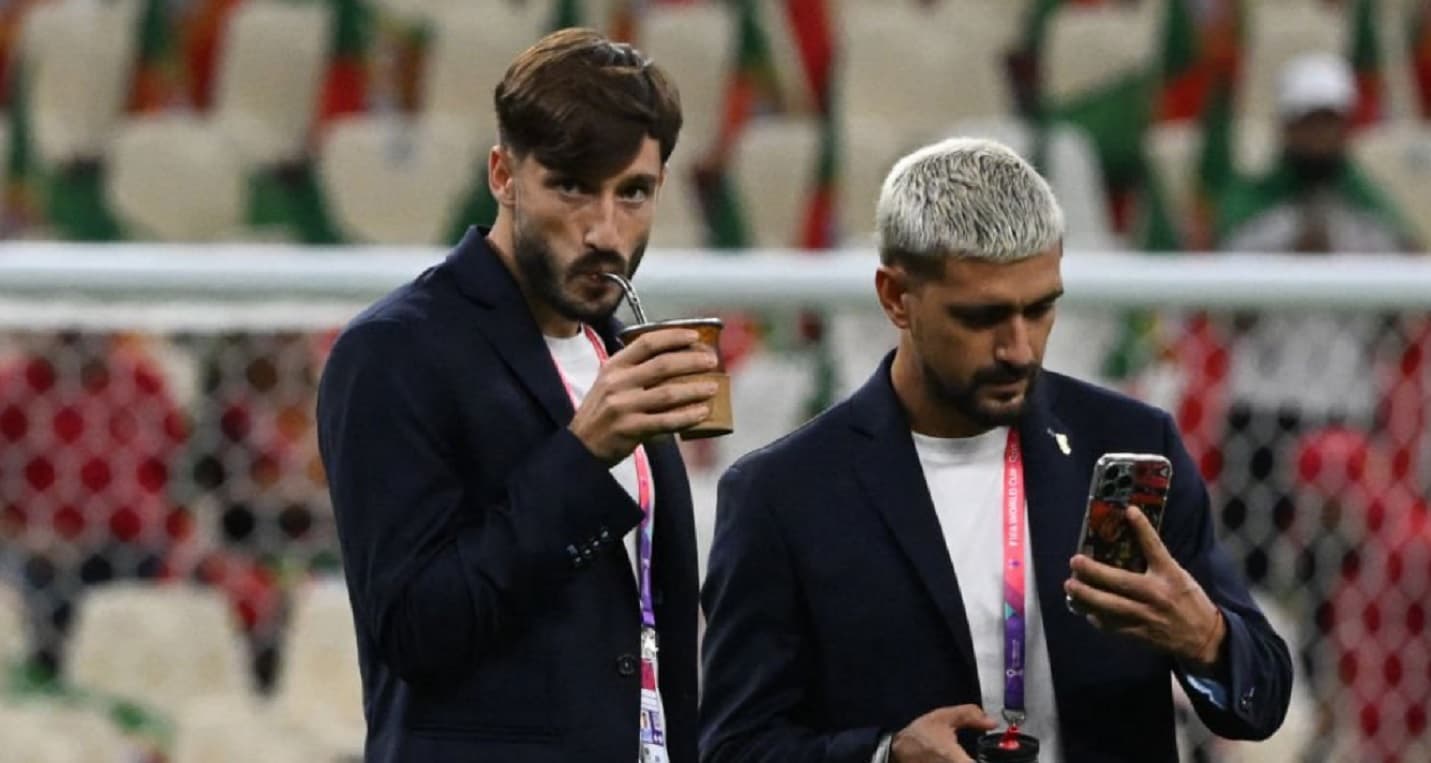 viña deve ser companheiro de arrascaeta no flamengo