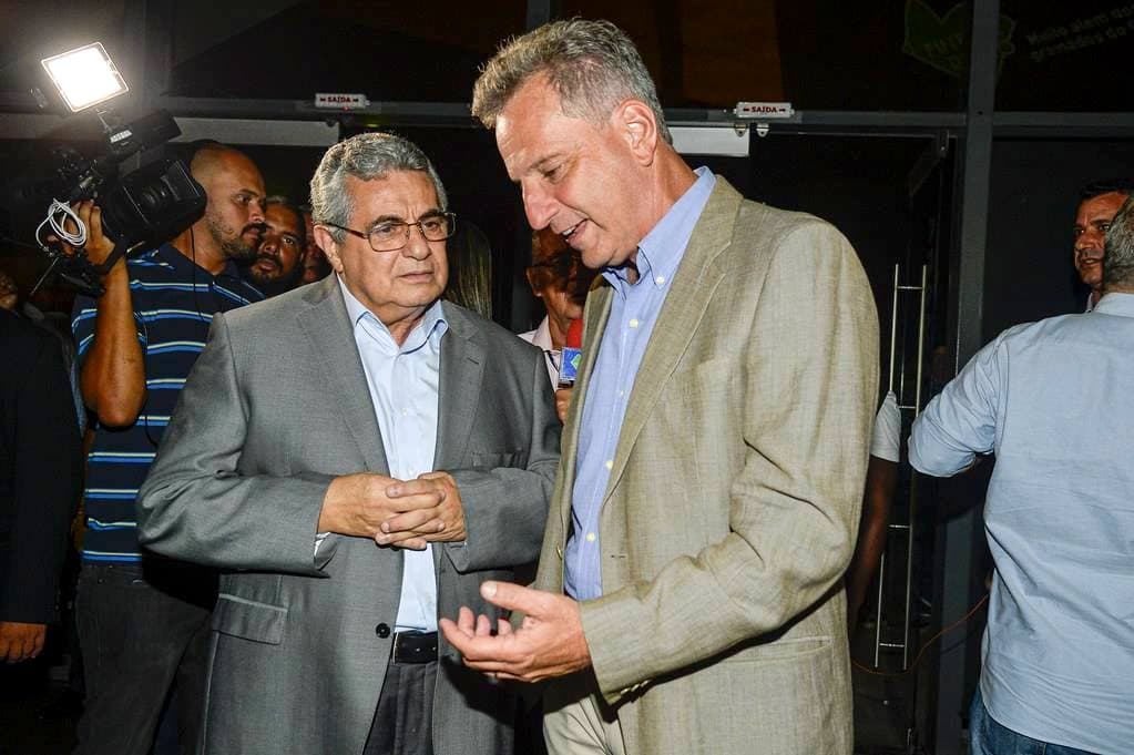 rubens lopes, presidente da ferj, conversa com rodolfo landim, presidente do flamengo