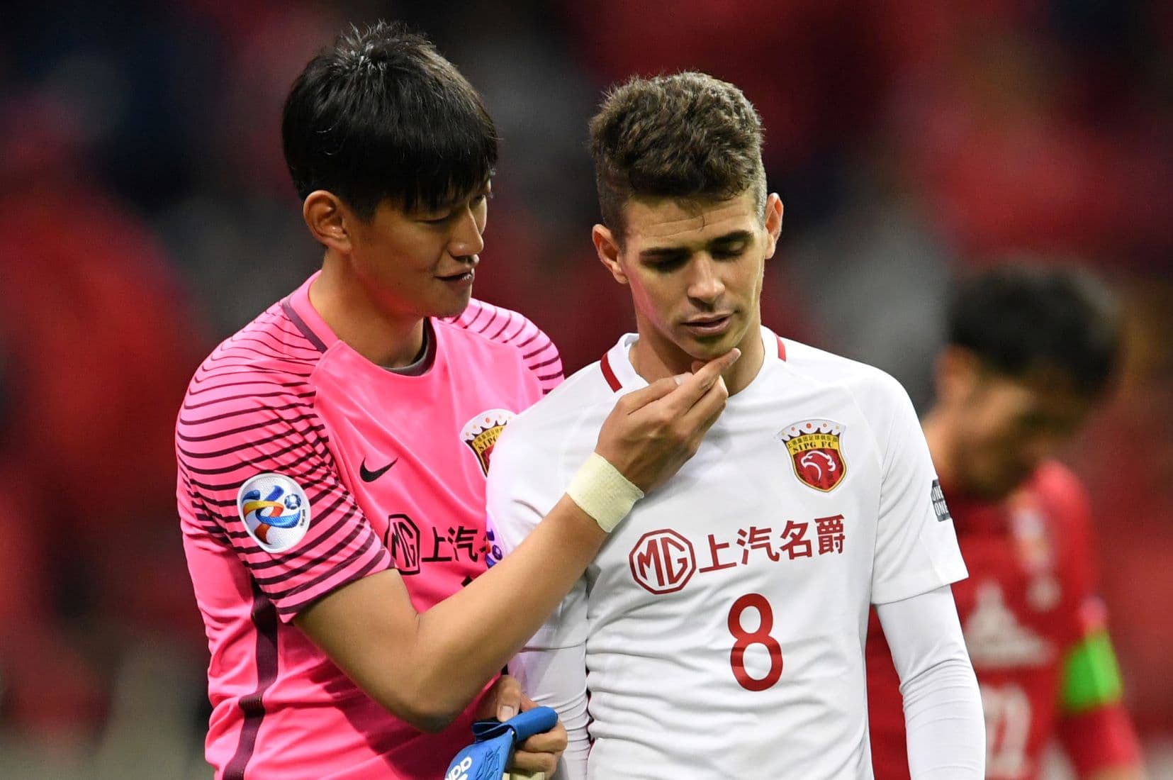 Oscar durante jogo do Shanghai Port