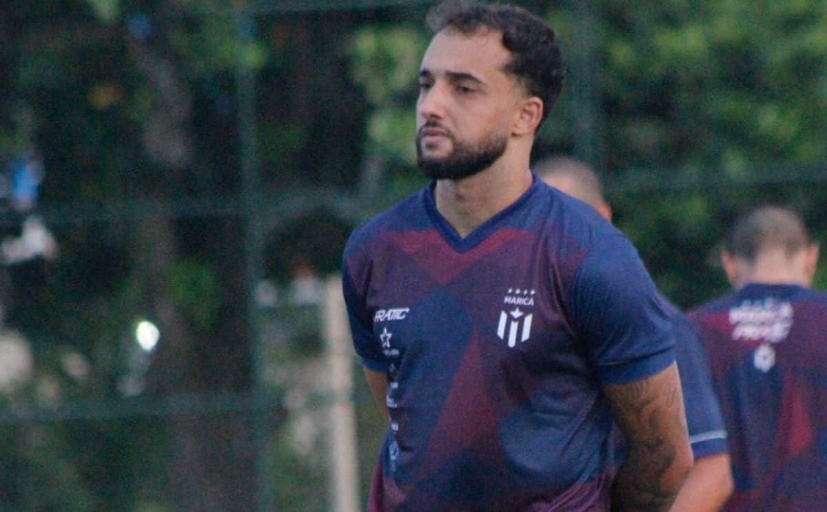 hugo borges ex-vasco vai enfrentar o flamengo pelo maricá