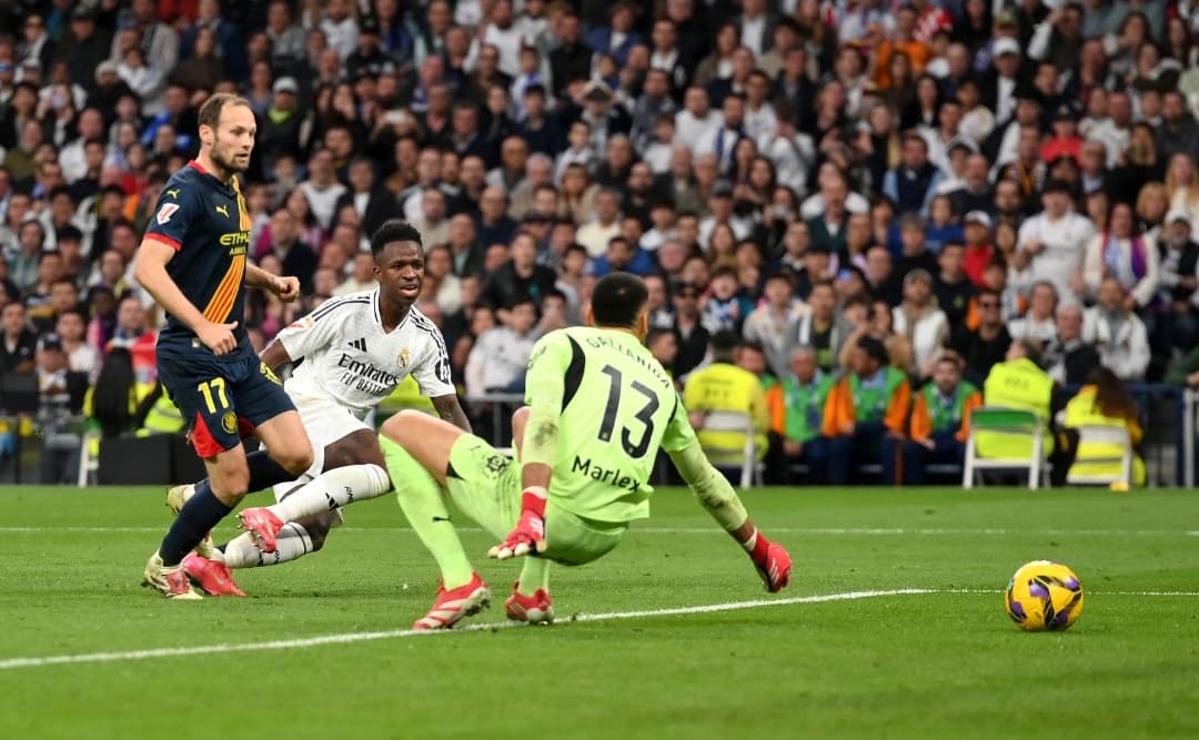 Vini Jr marca gol pelo Real Madrid contra o Girona