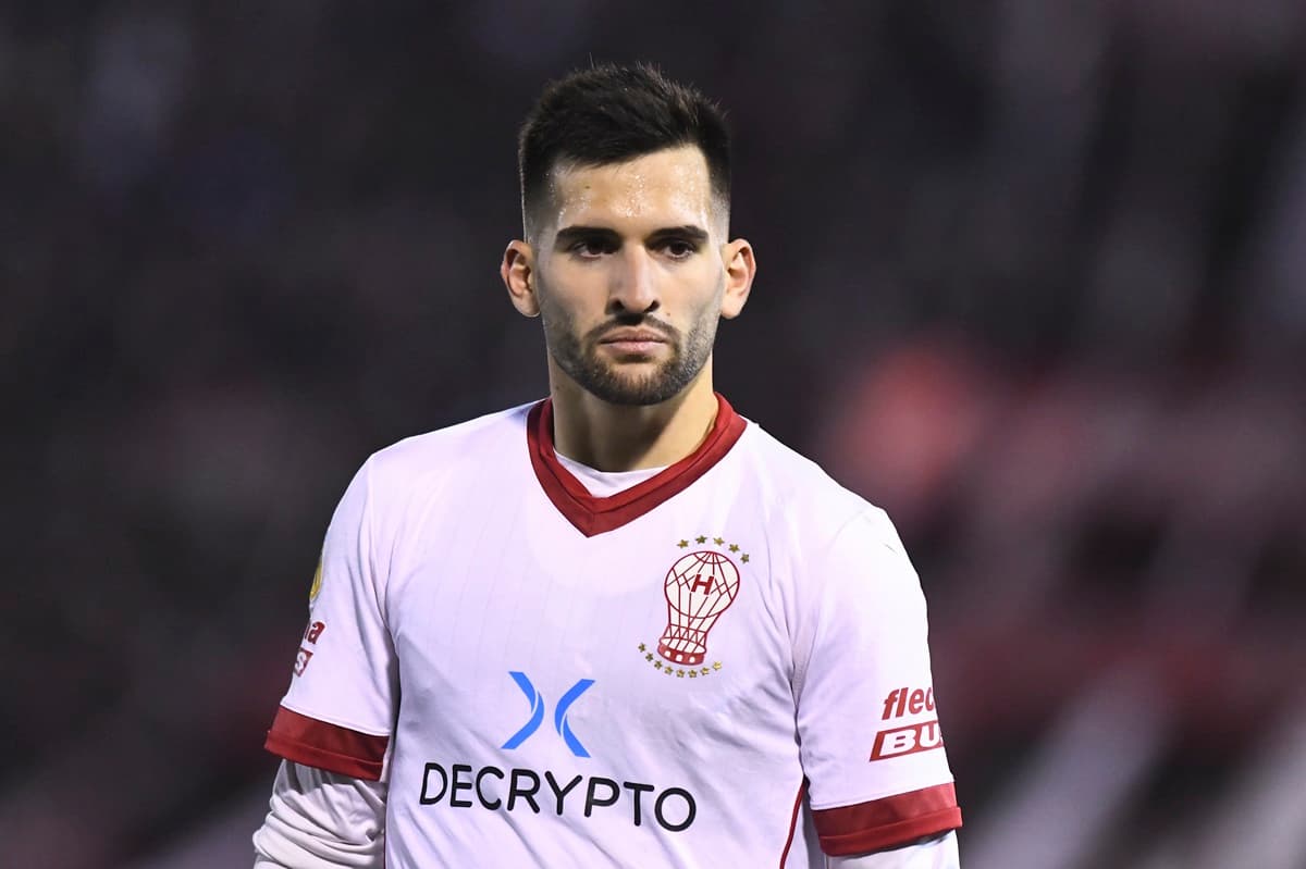 Garré atua com a camisa do Huracán