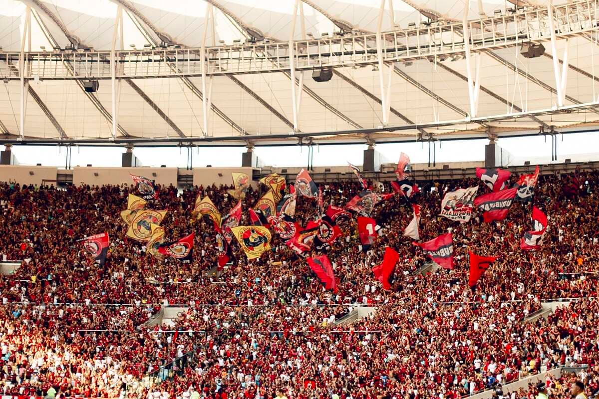 Torcida do Flamengo viu grande exibição da equipe contra o Corinthians