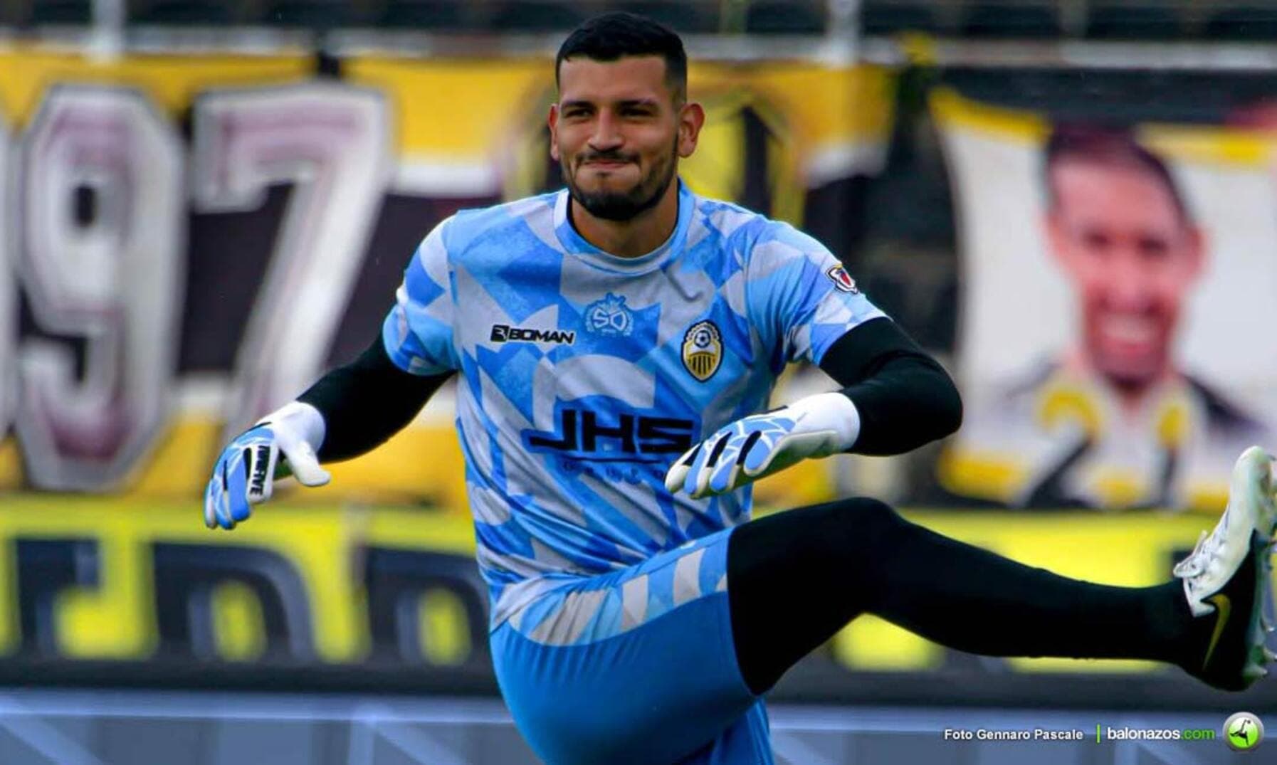 Jesus Camargo em aquecimento do Deportivo Táchira