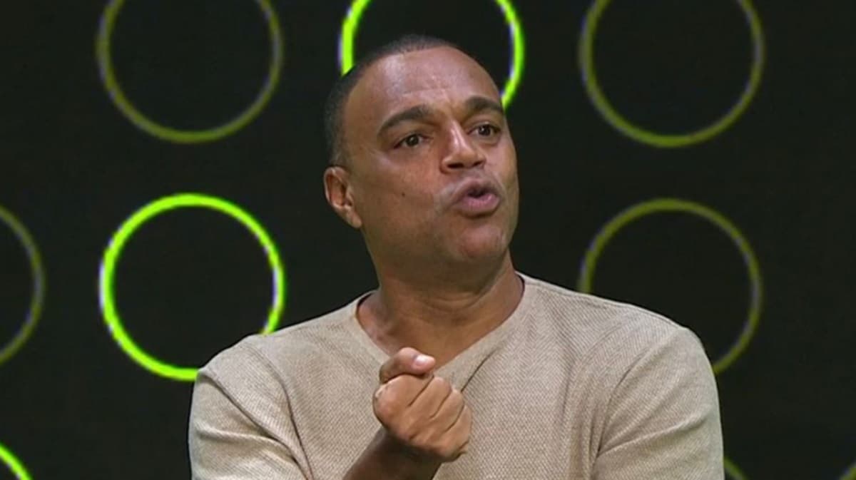 denílson aprova atuação do flamengo contra o bahia