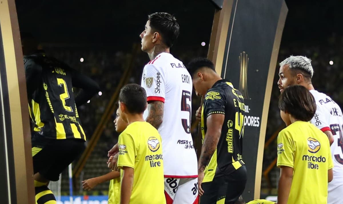 erick pulgar e michael em flamengo x deportivo tachira