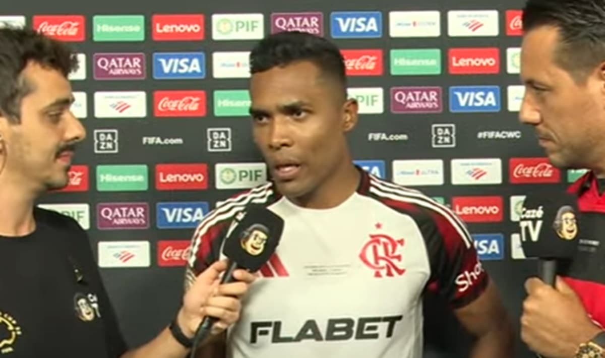 alex sandro em entrevista após jogo do flamengo contra los angeles fc