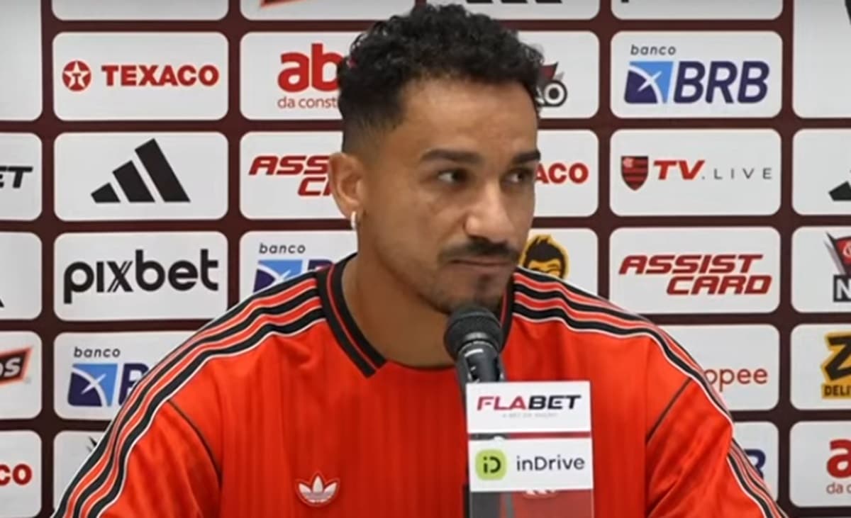 danilo do flamengo em coletiva nos eua fala sobre chelsea e bayern