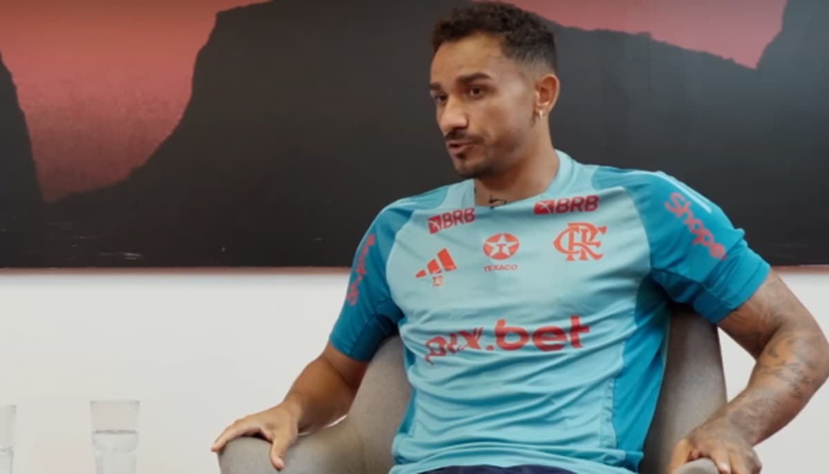 danilo fala sobre seleção brasileira em ct do flamengo