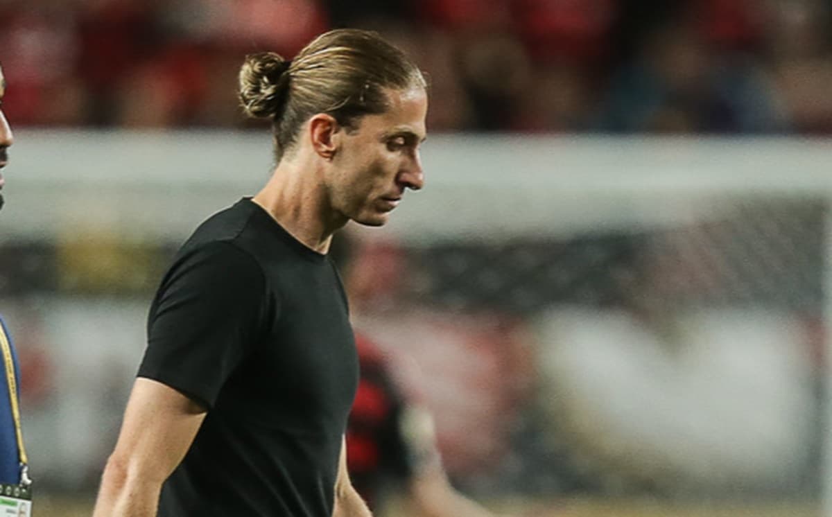 filipe luís após vitória do flamengo na copa do mundo de clubes