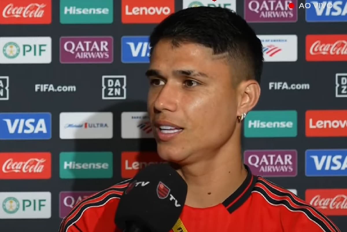 Luiz Araújo comenta expectativa para jogo contra o Bayern de Munique