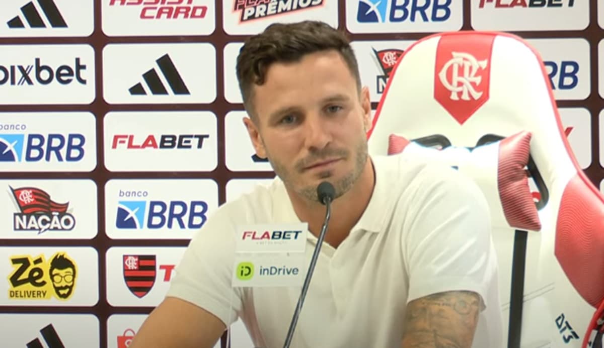 saúl em coletiva no flamengo