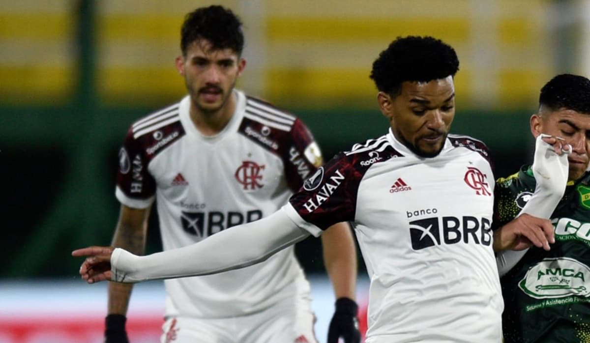 bruno viana ex-flamengo muda de tima na turquia