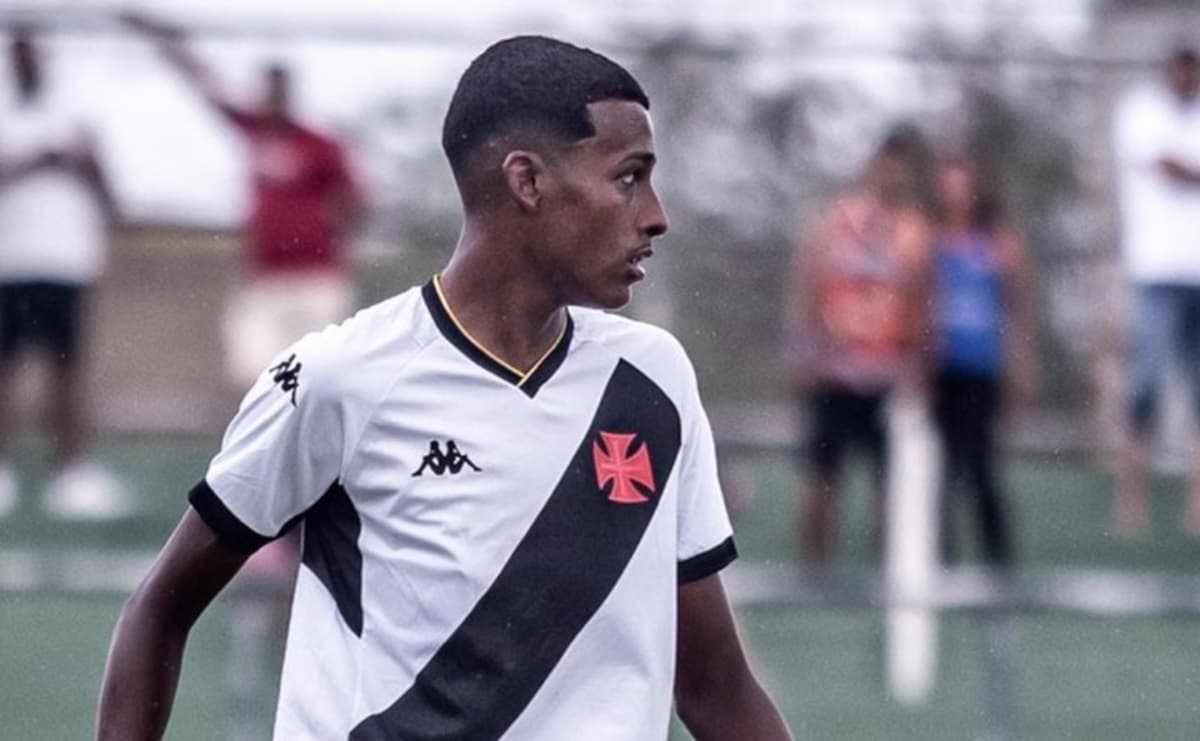 kaio júnior ex-vasco e juventude acerta com flamengo