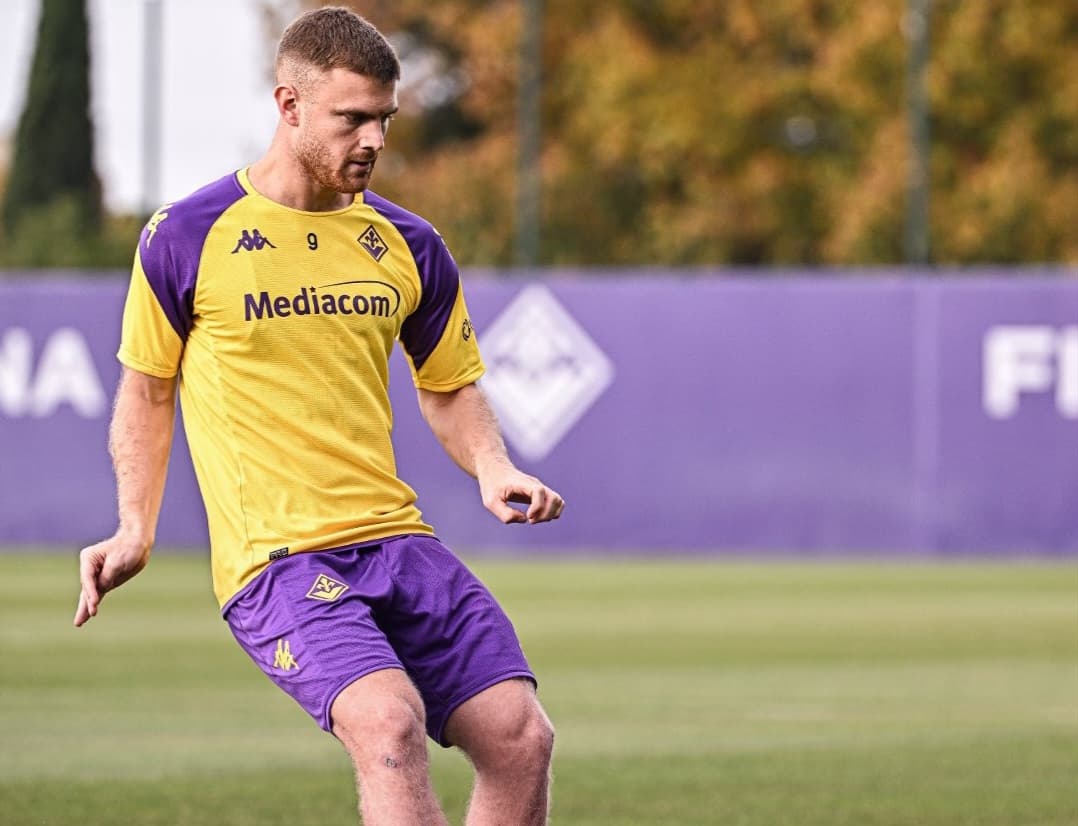 Lucas Beltrán treinando na Fiorentina