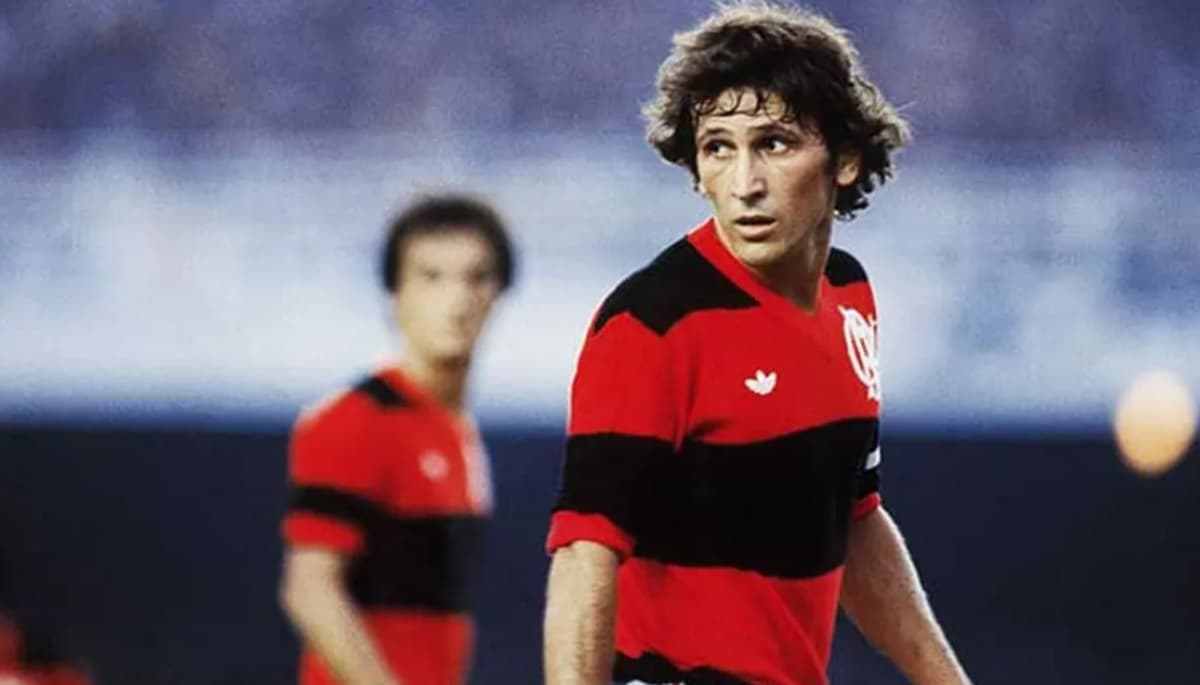 zico em jogo do flamengo
