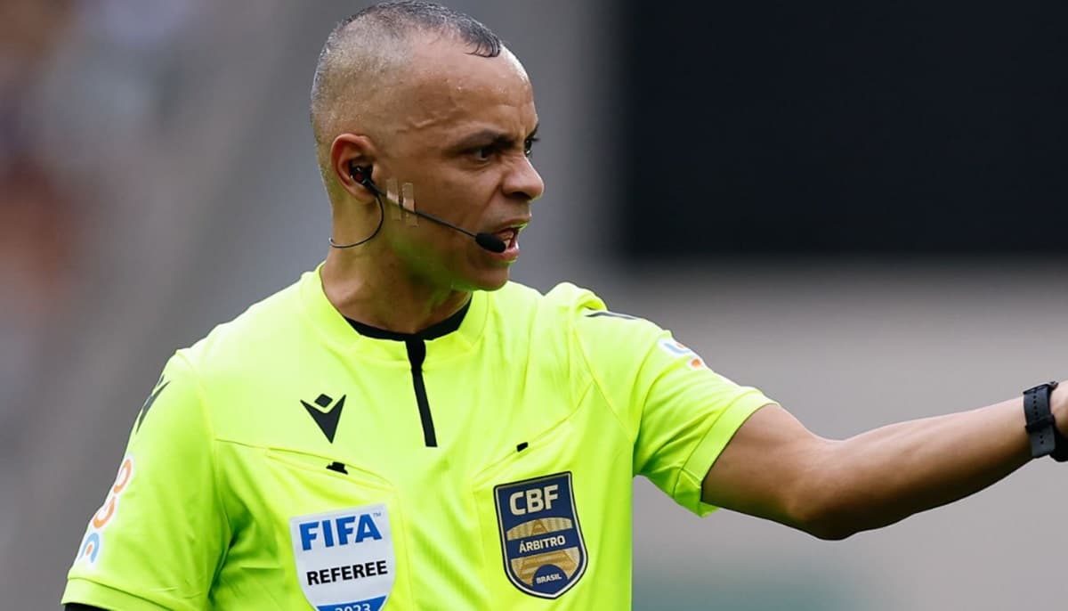 Árbitro de Flamengo x Palmeiras, Wilton Pereira Sampaio em jogo do Brasileirão