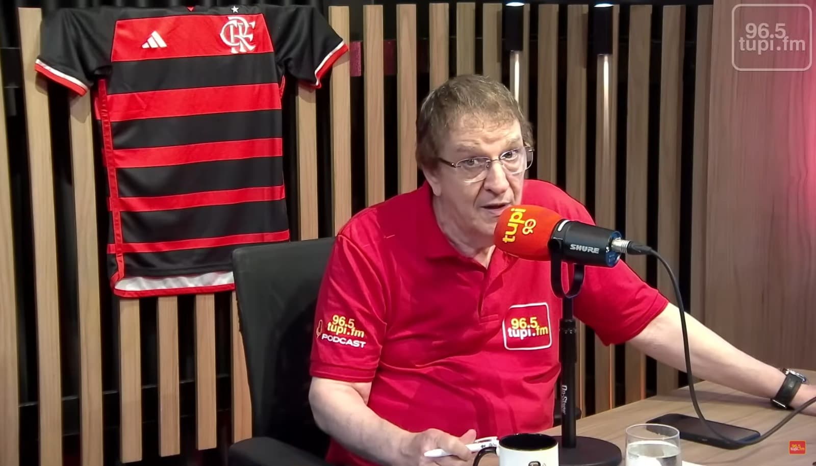Luiz Penido, narrador da Rádio Tupi, falando sobre Arrascaeta atrás de Zico na história do Flamengo